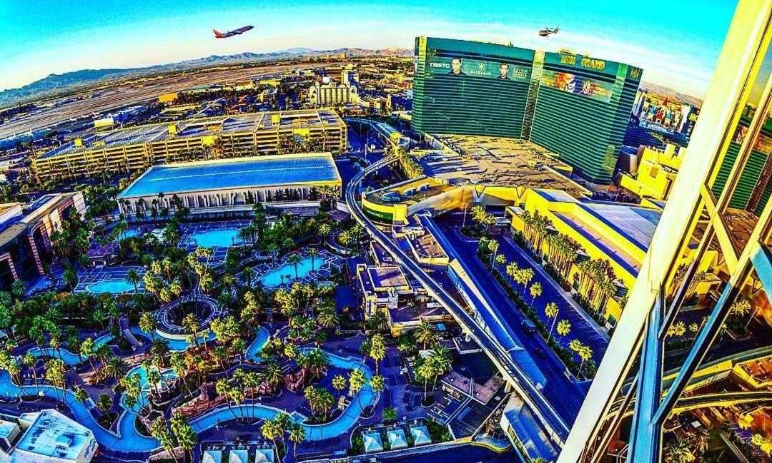 Lucky Gem Penthouse & Luxury Suites At Signature Resort, Balcony Strip View 1607 Las Vegas Luaran gambar